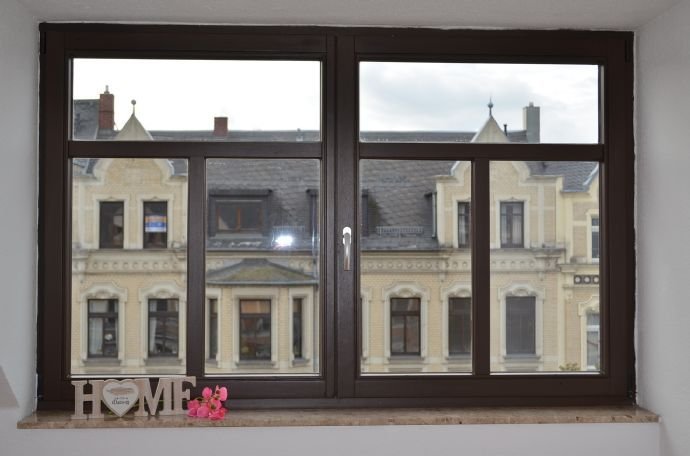 ************ Hier bleibe ich - DG-2 Zimmer-Whg., Bad mit Fenster, was will man mehr !?***********************