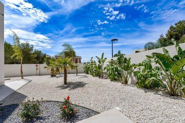 3-Bedroom Villa with Private Pool in Finestrat Alicante