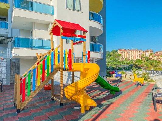 Sea View Apartments in Alanya Antalya in a Complex Close to Sea