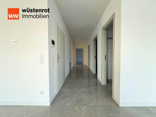 Flur: Diele vom Wohnbereich