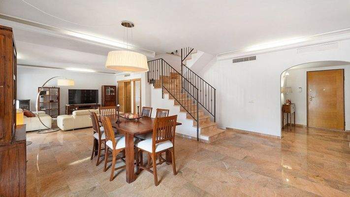 Villa Palma Salón 2 BHHS-BAL-0522