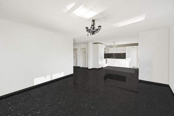 1. OG Wohnzimmer und Küche