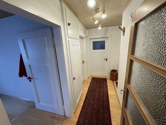 OG_Flur_www.villingen.immobilien