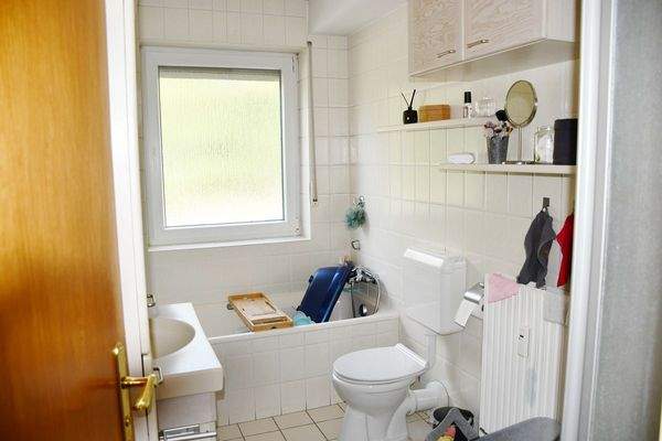 10 EG - WHG2 - Tageslichtbad.JPG