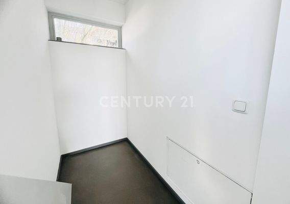 Ankleide- oder Abstellraum