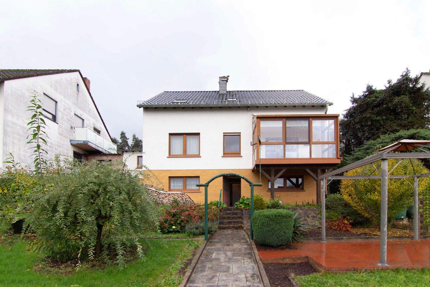 Schönes Zuhause mit herrlichem Garten in KonzKönen Einfamilienhaus