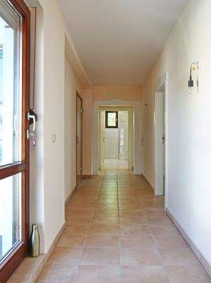 Flur mit Stellflächen