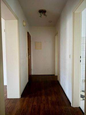 Grevenbroicher Weg 10 WE 10 Flur