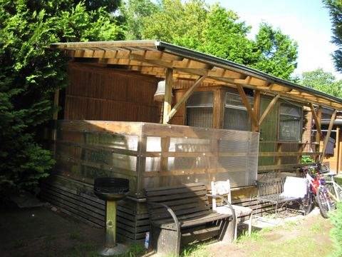 Middelhagen Renditeobjekte, Mehrfamilienhäuser, Geschäftshäuser, Kapitalanlage