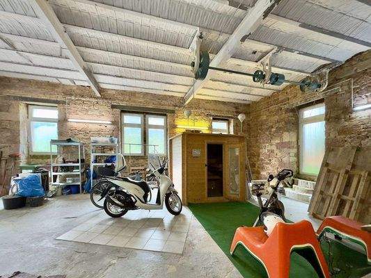 EG - Fabrik-Loft - 125qm - ca. 4m Rauhöhe