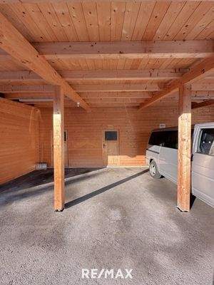 Carport mit Abstellraum