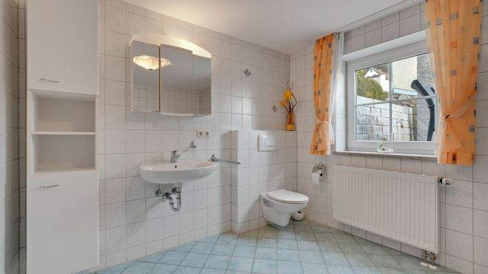 UG - Badezimmer