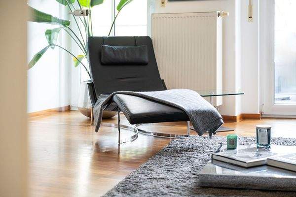 Auf der RELAX LIEGE entspannt man nach einem anstr