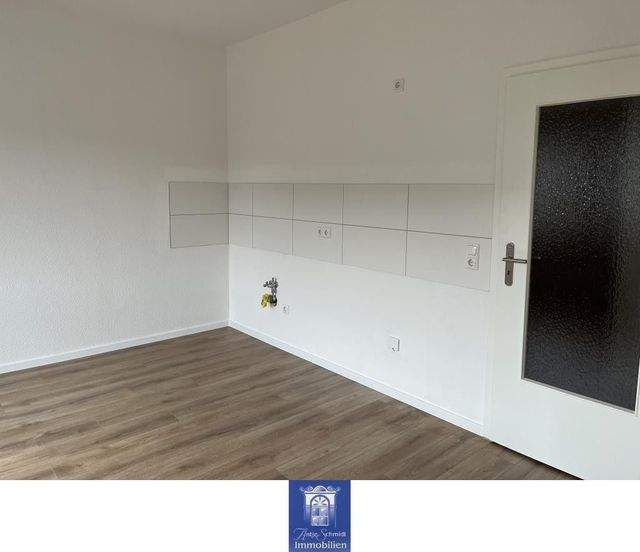 Individuelle Wohlfühlwohnung unterm Dach! - Foto 1