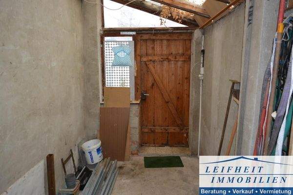 überdachter Gartenzugng