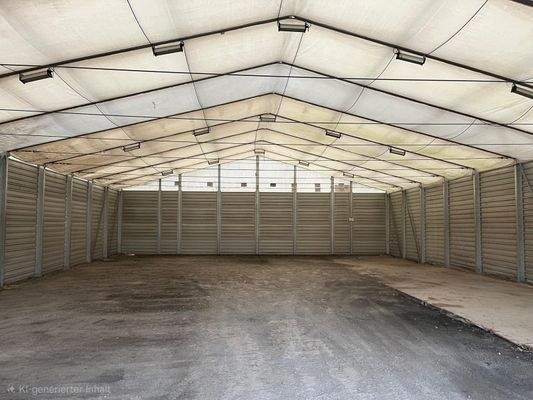 weitere Ansicht der Halle von Innen