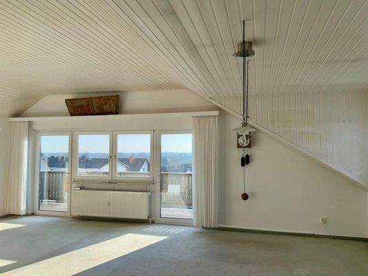 Wohnzimmer zum Balkon