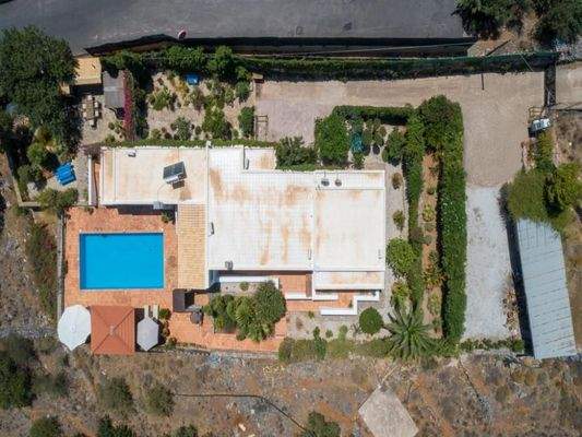 Kreta, Elounda: Villa mit Pool und atemberaubendem Meerblick auf die Bucht zu verkaufen