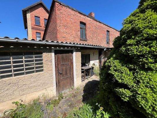 004020156800_302_359_17102025013620180