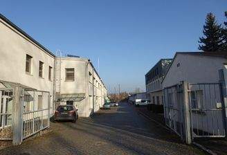 Einfahrt Objekt - rechts