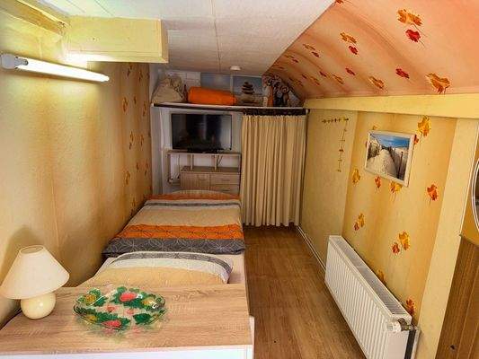 Zimmer im Dachgeschoss   .jpeg