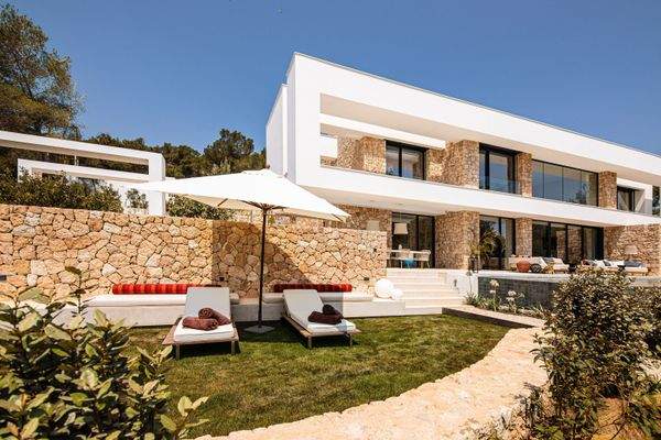 KPI1450- Villa en venta - Villa zu verkaufen - Villa for sale - Villa te koop - www.kensington-ibiza.com - Noelle Politiek