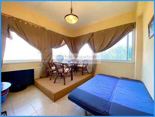 f93d8598f899420699ea9f1cc927ae8a-original