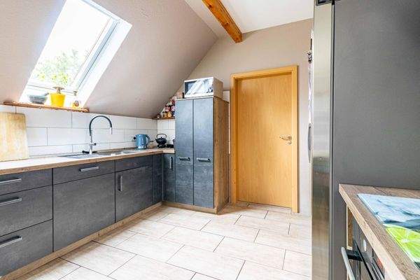 Hochwertige Küche aus dem Jahr 2019