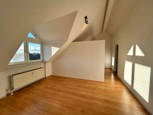 E 709 Listenbild 1.jpeg