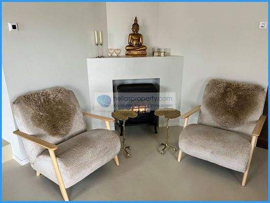 16d705653d174d9fb5a597f7f6cc41d7-original