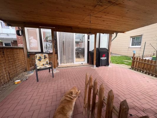 Überdachte Terrasse