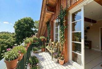 Sonniger Balkon