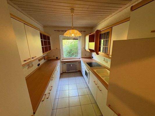 Küche im Erdgeschoss links