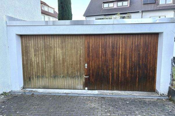 Garage (rechte Seite)