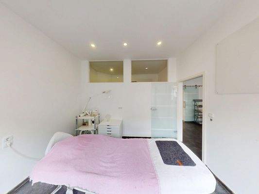 Behandlungsraum 1 Bild 2