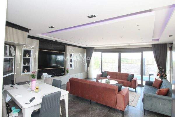 Furnished Duplex House with Pool in Belek Antalya