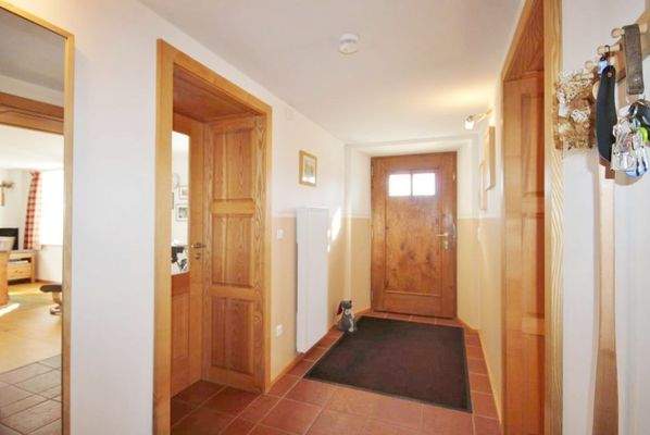 freundlicher Flur - Whg.-Nr. 1 (EG)