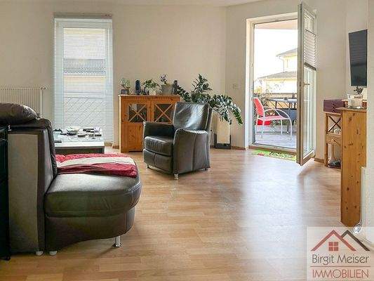 Wohnen mit Zugang zum Balkon