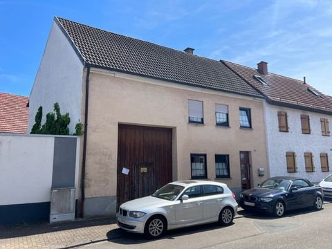 Oberhausen-Rheinhausen Häuser, Oberhausen-Rheinhausen Haus kaufen