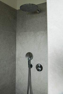 Puristische Eleganz in Steinoptik