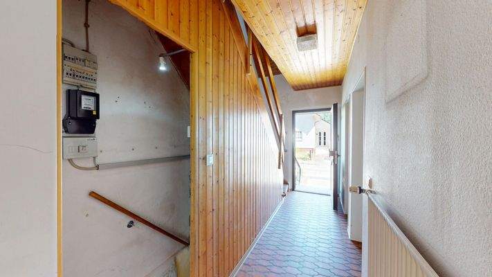 DHH, EG KG Treppe Flur