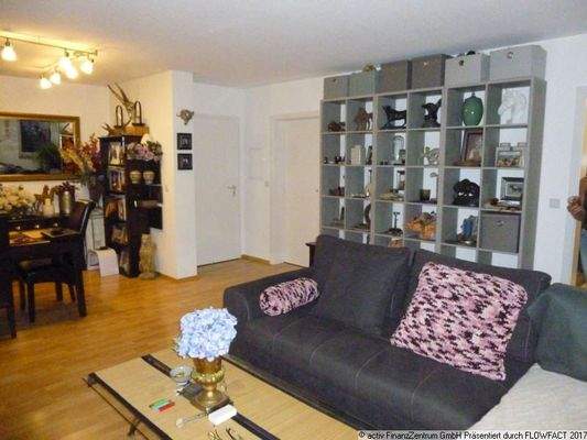 Wohn- und Eingangsbereich