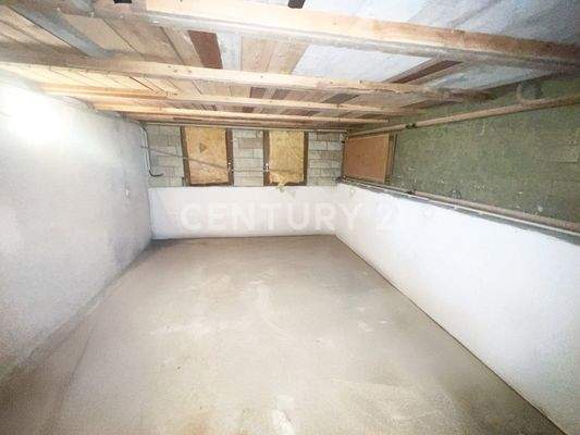 Kellerraum zum Ausbau