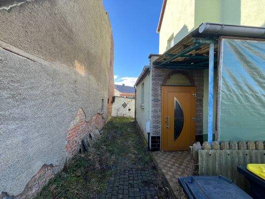 Zugang zum Garten.JPG