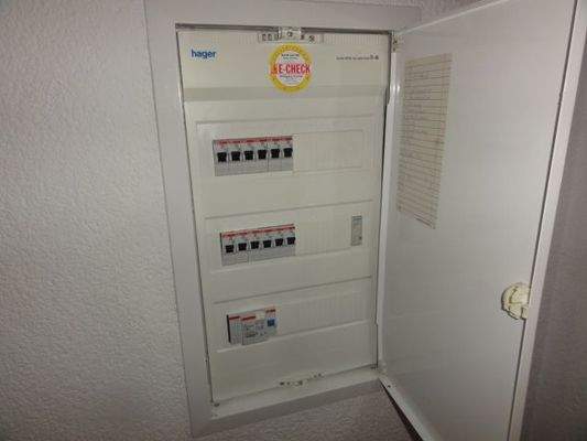 EG-Wohnung-Unterverteiler.JPG