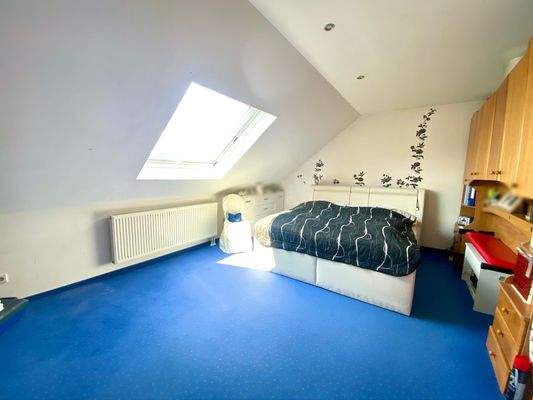 Schlafzimmer Eltern Whg2