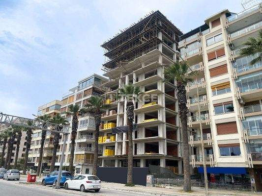 Spacious Beachfront Apartments with Sea View in Bostanlı İzmir