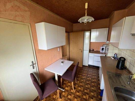 EG Küche mit Essbereich