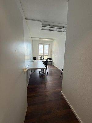 Exklusive 17 m² Bürofläche in Friedrichsdorf – All-Inclusive ab 259 € monatlich, top angebunden