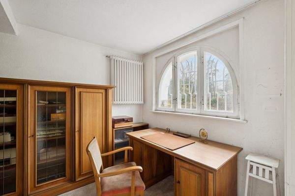 Büro (mögliche Einliegerwohnung)